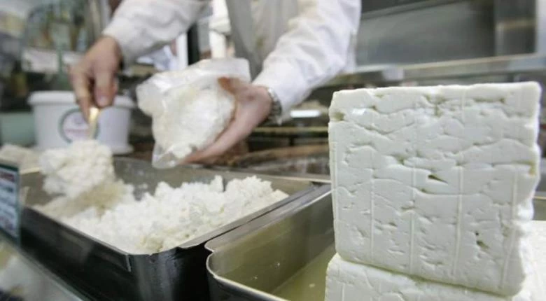 Γιατί η ελληνική φέτα αποτελεί εμπόδιο για το Brexit